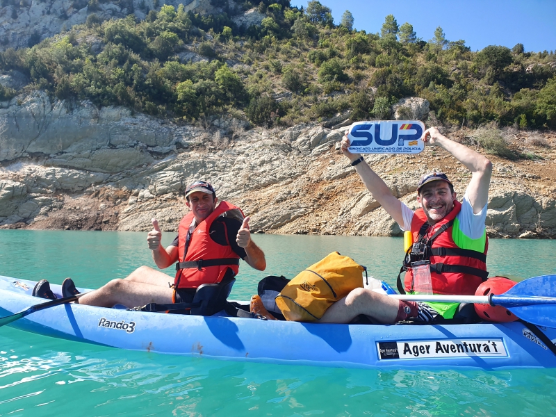 "JORNADA DE KAYAK EN CONGOST DE MONT-REBEI"
