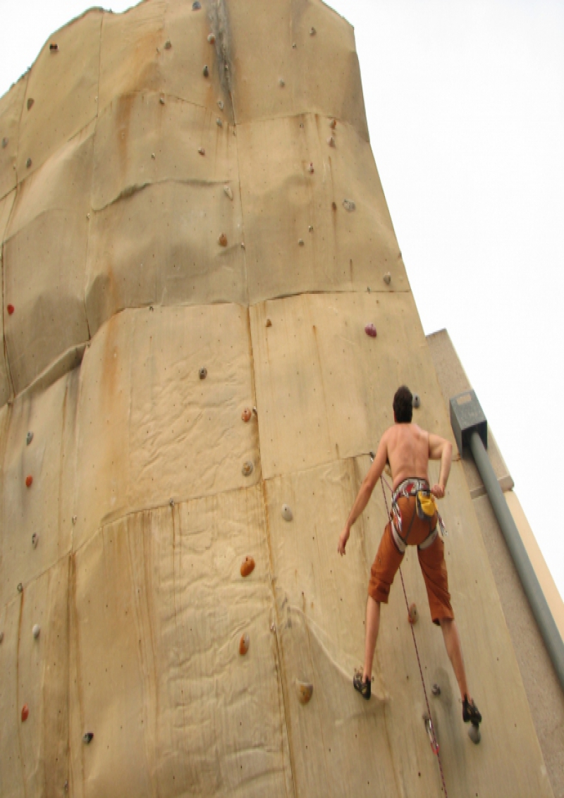I Curso Escalada en Rocodromo
