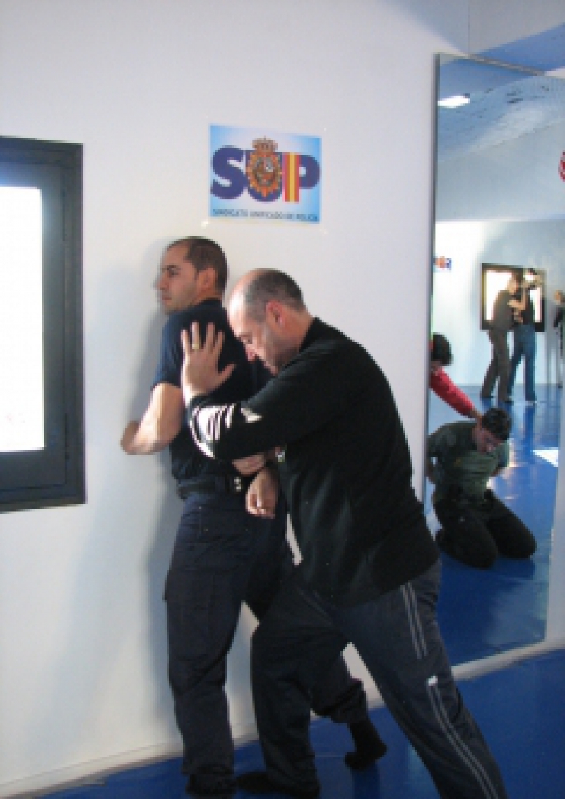II Curso Defensa Personal Policial