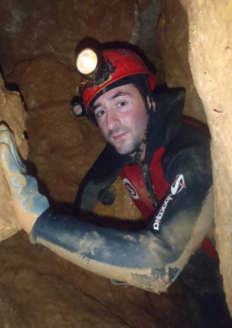 IX Jornada Espeleología en Cueva Urbana